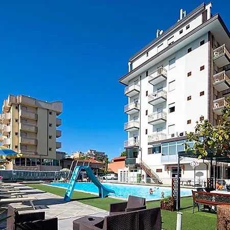 Lem Hotel 2*