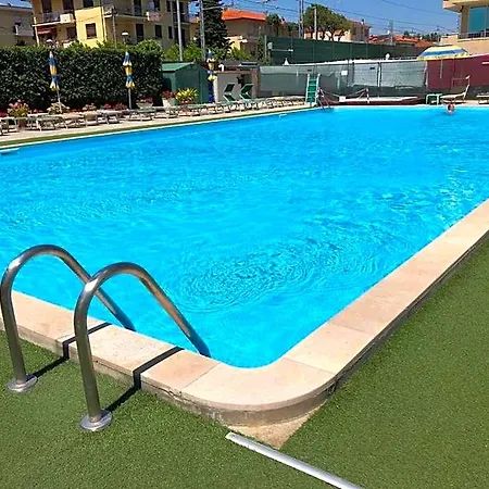 Hotel Lem