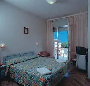 Ξενοδοχείο Lem 2*